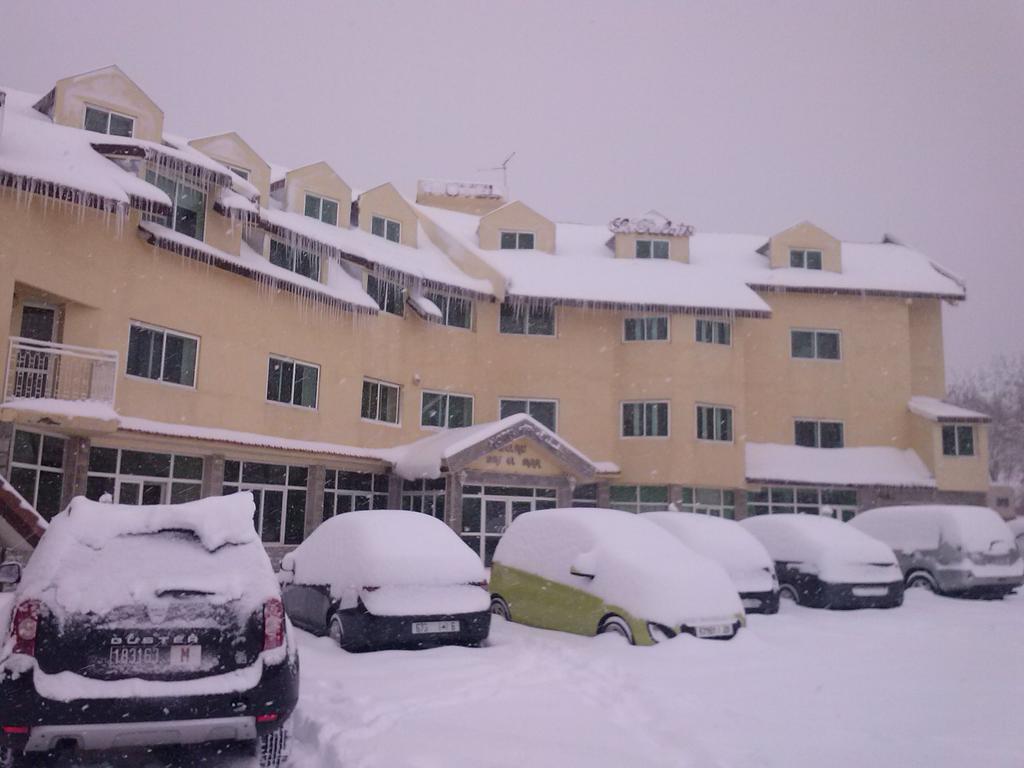 Hotel Relais Ras El Maa Ifrane  Luaran gambar